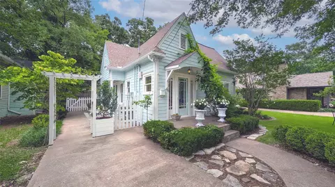 1106 Tucker St, Mckinney, TX 75069