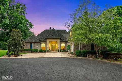 9019 Beau Soleil Dr, Shreveport, LA 71115