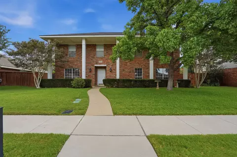 1037 Monarch Dr, Lewisville, TX 75067
