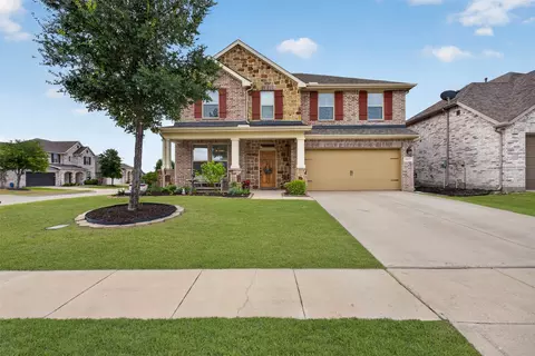 1637 Pike Dr, Forney, TX 75126