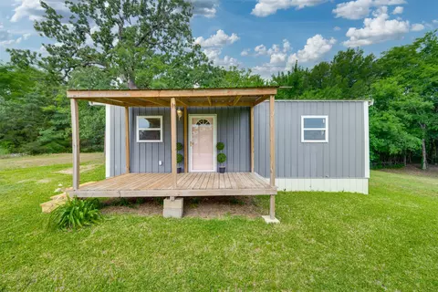 2575 State Highway 37 N, Clarksville, TX 75426