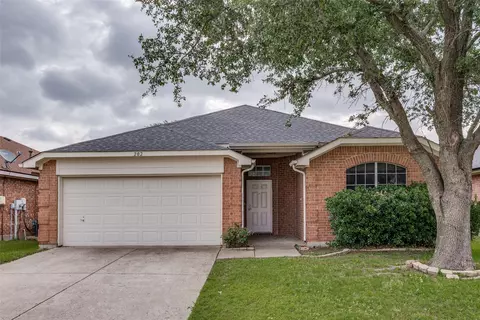 202 Trenton Dr, Wylie, TX 75098