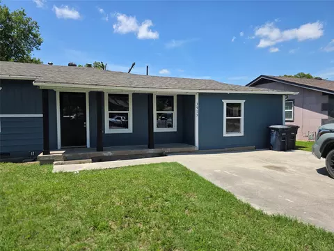 3913 Schwartz Ave, Fort Worth, TX 76106