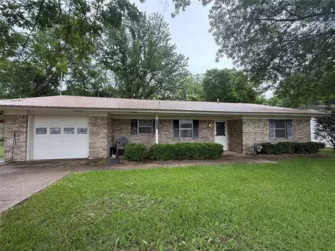 Exterior - 25362 Fm-137, Petty, TX 75470 photo 4 of 5