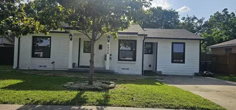 2908 Holm Dr, Garland, TX 75041
