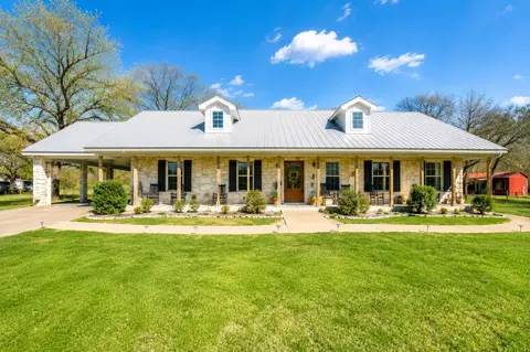 168 Country Dr, Waco, TX 76705