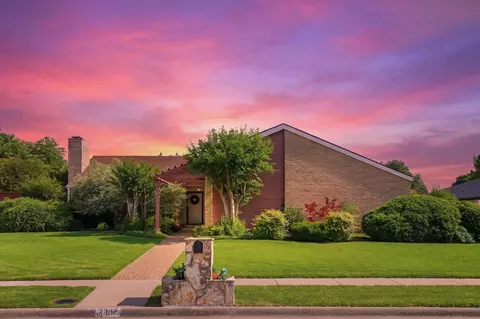 2304 Torrey Mnr, Plano, TX 75023