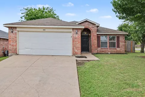 800 Castlewick Ct, Arlington, TX 76018