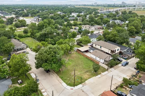3305 Brantley St, Dallas, TX 75212