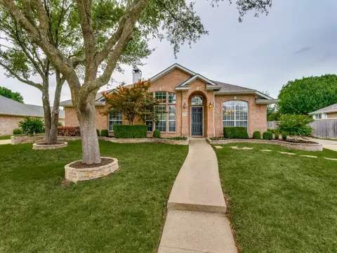 529 Lochwood Dr, Murphy, TX 75094