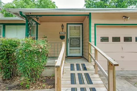 3825 Byers Ave, Fort Worth, TX 76107