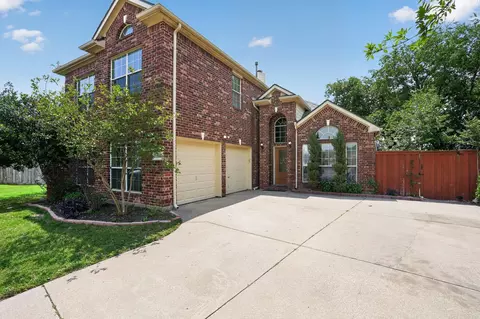 5801 Starboardway Dr, Fort Worth, TX 76135