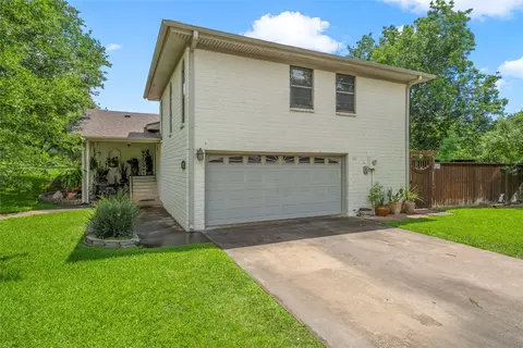Exterior - 312 Opal St, Hewitt, TX 76643 photo 4 of 8
