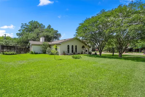Exterior - 312 Opal St, Hewitt, TX 76643 photo 3 of 8