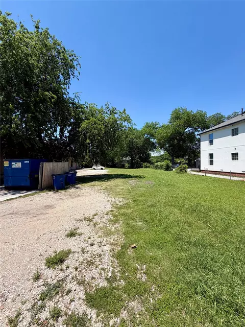 4601 Reiger Ave, Dallas, TX 75246