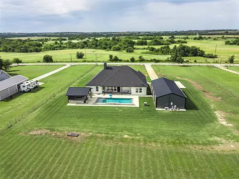 2433 Old Denton Hwy, Decatur, TX 76234
