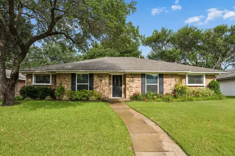 15935 Longvista Dr, Dallas, TX 75248