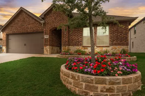 544 Spirehaven Dr, Fate, TX 75087
