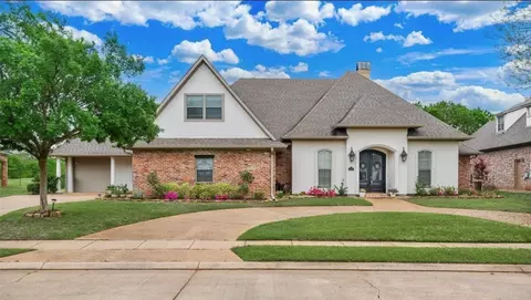 528 Hunters Run, Bossier City, LA 71111