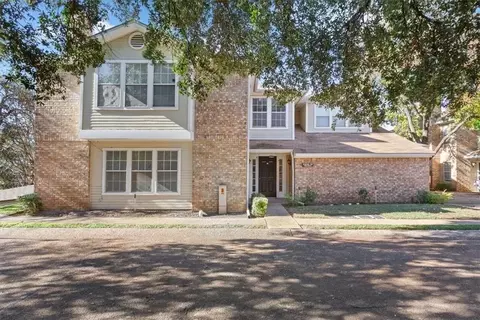 2306 Melissa Dr, Waco, TX 76708