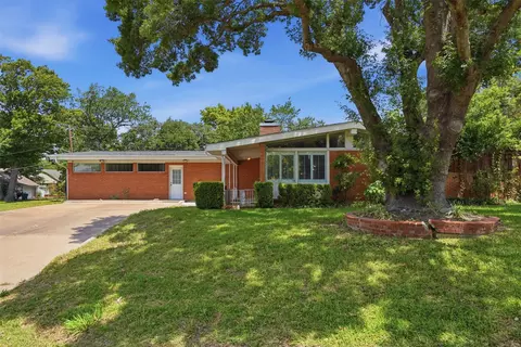 8324 Doreen Ave, Fort Worth, TX 76116