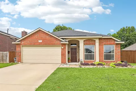 1113 Covington Dr, Mesquite, TX 75149