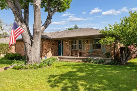 8446 Sweetwood Dr, Dallas, TX 75228