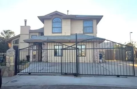 11660 Tait Ct, El Paso, TX 79936