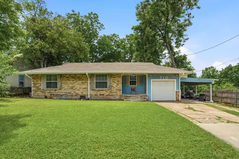 710 Cedar Dr, Mesquite, TX 75149