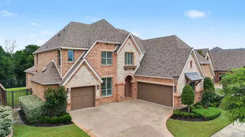 1241 Blue Lake Blvd, Arlington, TX 76005