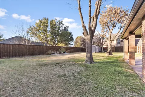 Exterior - 24 Cherry Hls E, Abilene, TX 79606 photo 10 of 11