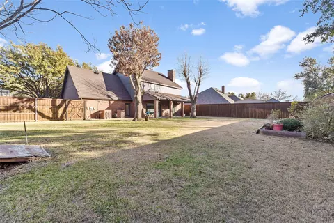 Exterior - 24 Cherry Hls E, Abilene, TX 79606 photo 9 of 11