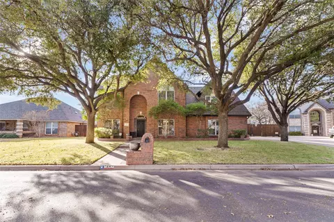 Exterior - 24 Cherry Hls E, Abilene, TX 79606 photo 2 of 11