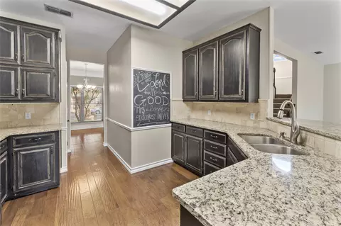 Kitchen - 24 Cherry Hls E, Abilene, TX 79606 photo 1 of 3