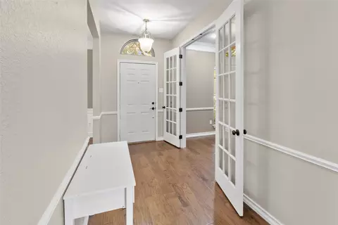 Entry Way - 24 Cherry Hls E, Abilene, TX 79606 photo 1 of 2