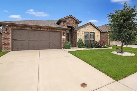 6409 Crownmere Dr, Krugerville, TX 76227