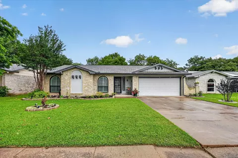 3514 Cornell Dr, Arlington, TX 76015