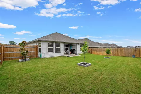 Exterior - 10912 Worthington St, Waco, TX 76708 photo 5 of 6