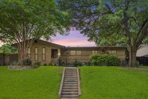 10832 Creekmere Dr, Dallas, TX 75218
