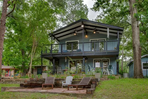 186 Harbor Dr, Gun Barrel City, TX 75156