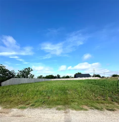 707 Johnson St, Comanche, TX 76442 photo 7