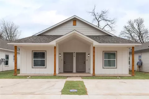 1807 Franklin Ave, Bonham, TX 75418