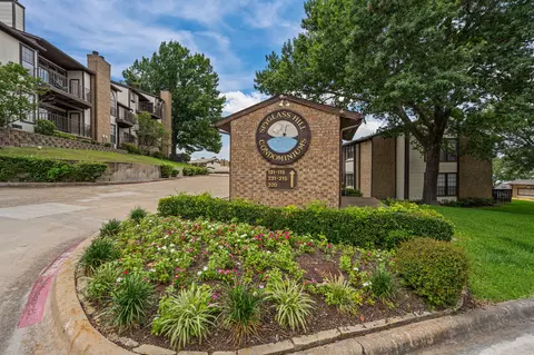 260 Henry M Chandler Dr, Rockwall, TX 75032