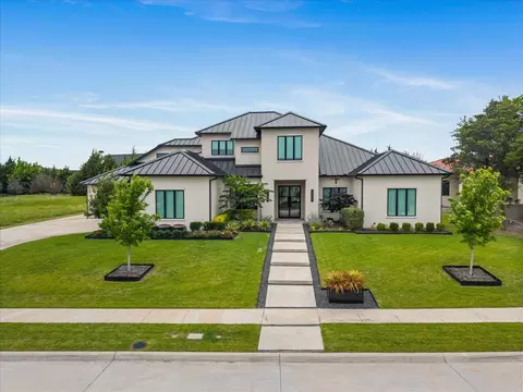 121 Sawgrass Dr, Heath, TX 75032