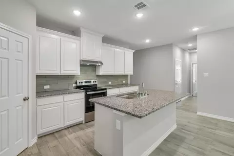 Entry Way - 159 Private Road 8524, Van, TX 75790 photo 1 of 3