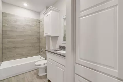 Bath - 159 Private Road 8524, Van, TX 75790 photo 1 of 1