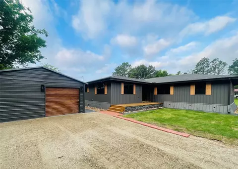 955 Georgia Dr, Cooper, TX 75432