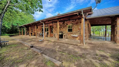 4509 Lazy E Rd, Saint Jo, TX 76265