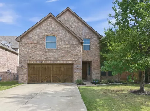 8401 Sandhill Crane Dr, Fort Worth, TX 76118