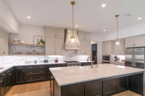 Kitchen - 2043 Sicily Ln, Haslet, TX 76052 photo 2 of 3